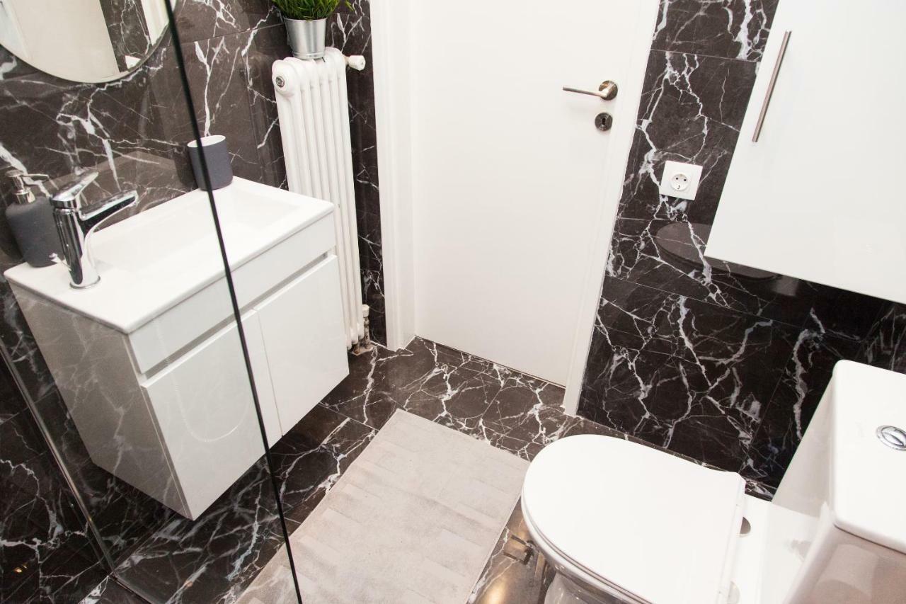 Luxurious Apartment In Athens Downtown Eksteriør bilde
